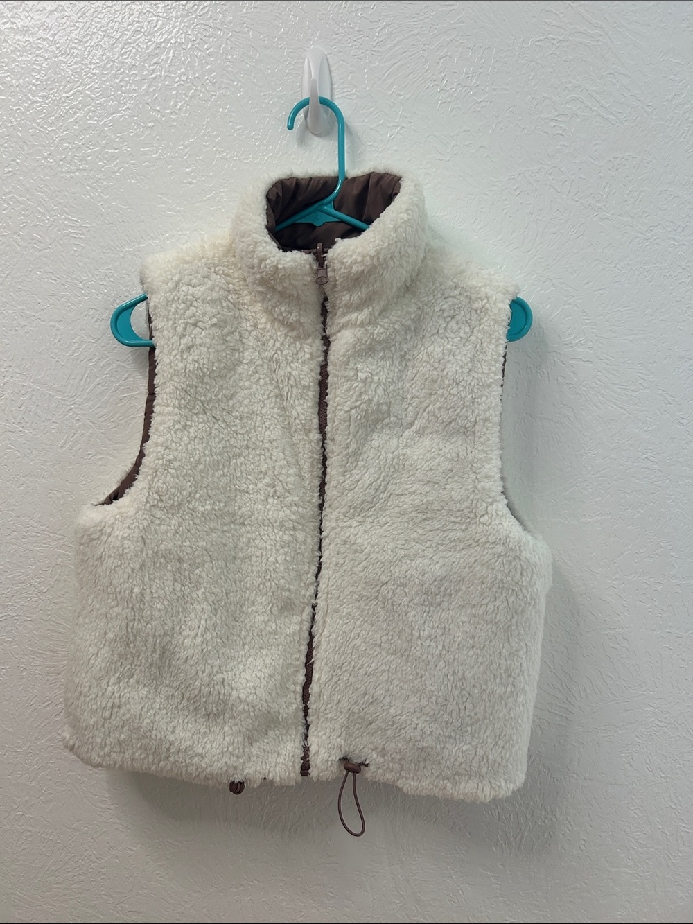 Cream Sherpa Fleece Reversible Vest - Unbranded